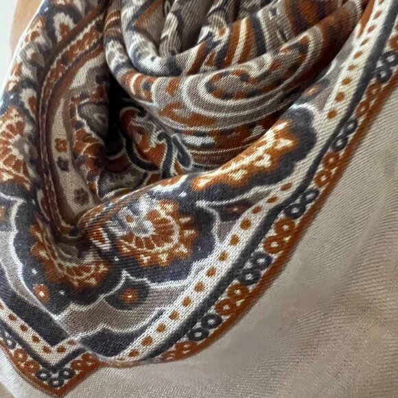 Vintage Rayon Scarf Made in Italy for Strawbridge & Clothier  C. 1970s - Picture 2 of 14